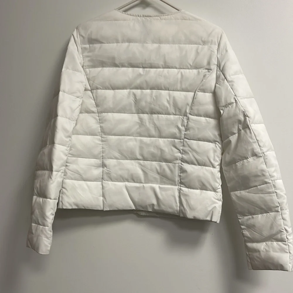 White puffer jacket - Picture 4 of 5
